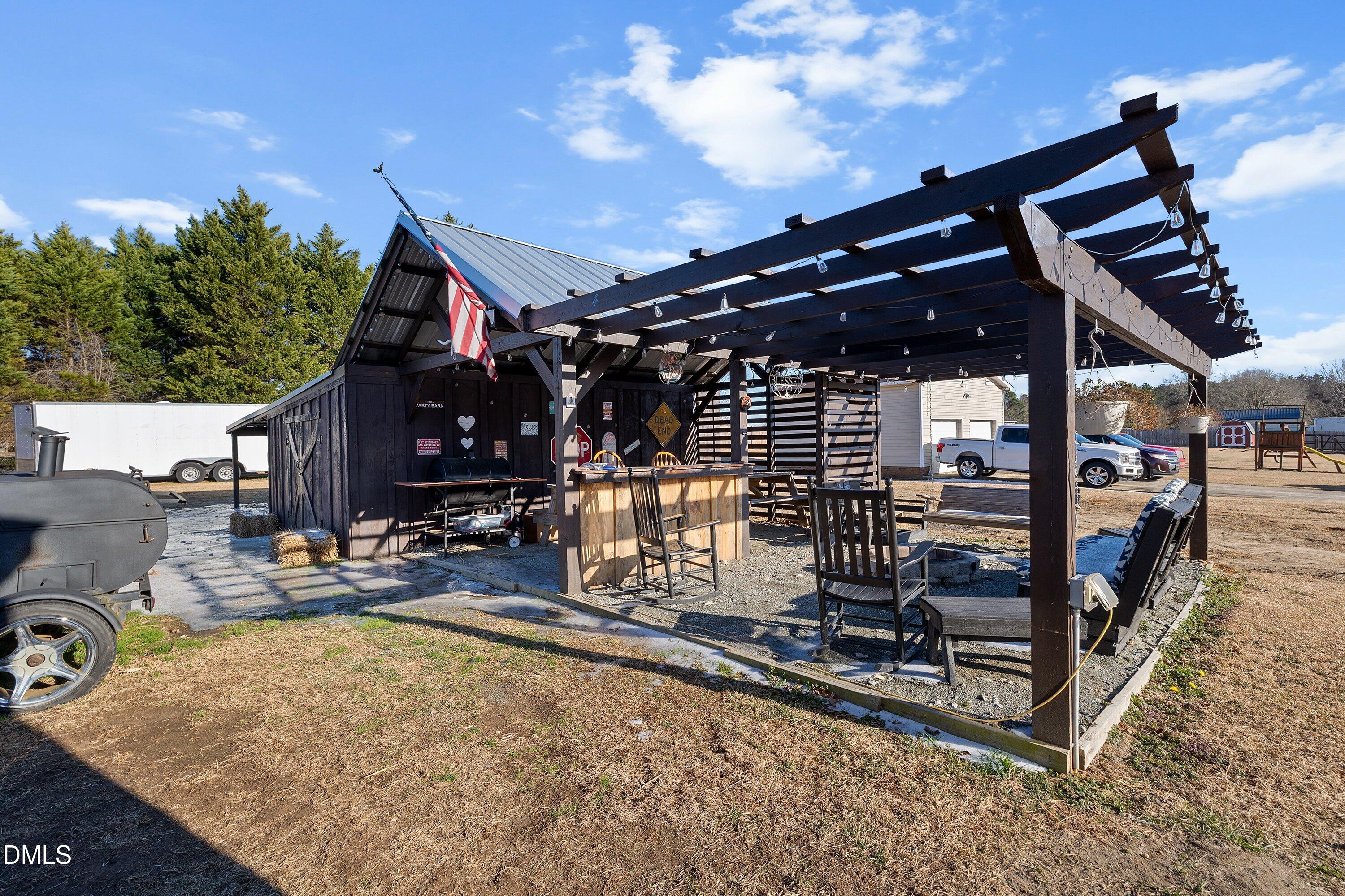 11022 Highway 222 Middlesex, NC 27557 - Photo 2 of 40 43-11022 NC-222 _0604