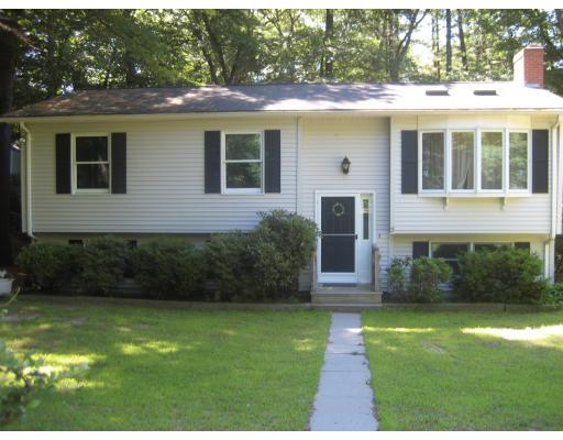 9 Parker Road Pembroke, MA 02359 - Photo 1 of 8 Gallery Image 1
