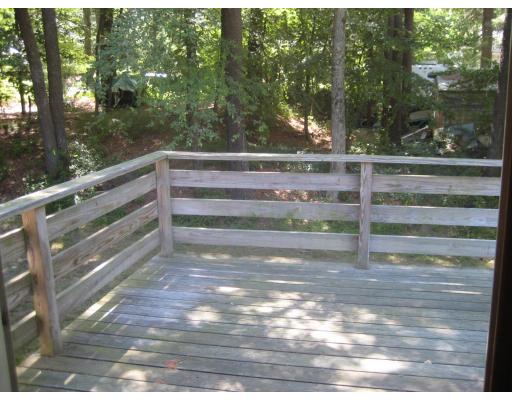 9 Parker Road Pembroke, MA 02359 - Photo 5 of 8 Gallery Image 5
