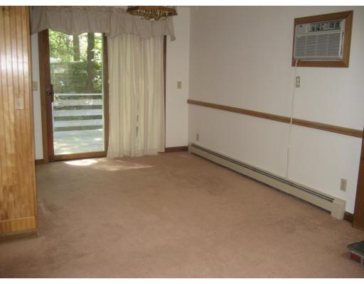 9 Parker Road Pembroke, MA 02359 - Photo 7 of 8 Gallery Image 7