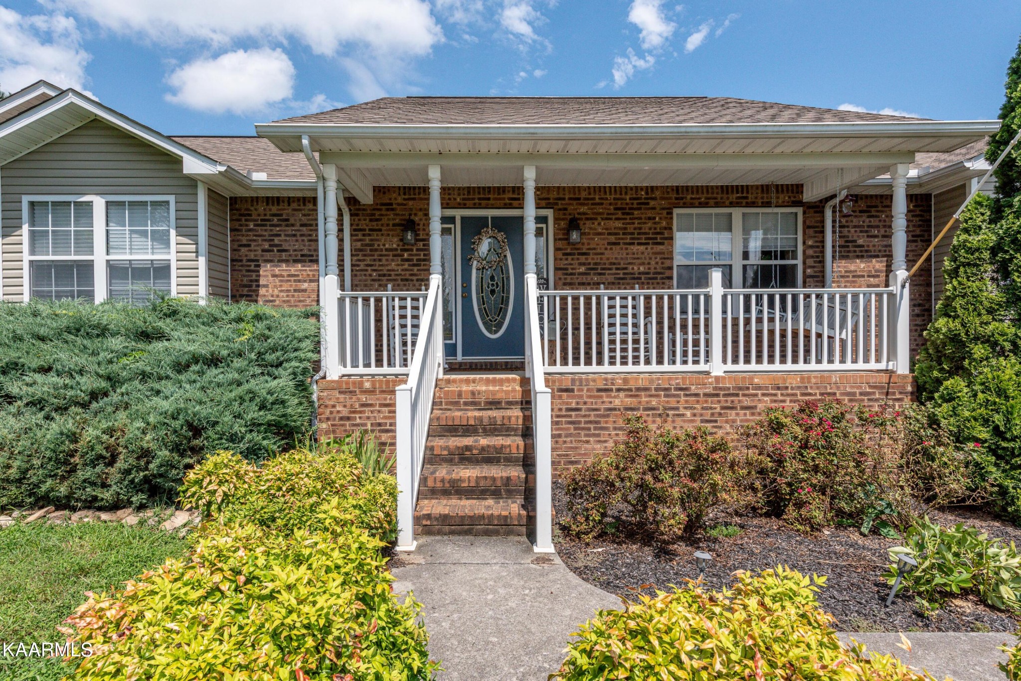 1556 Ellis Road Sevierville, TN 37876 - Photo 4 of 32 Gallery Image 4