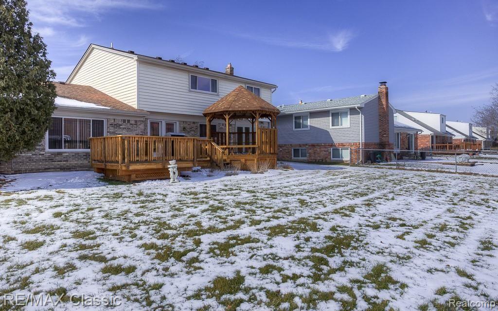6516 Edgewood Road Canton, MI 48187 - Photo 42 of 48 spacious yard