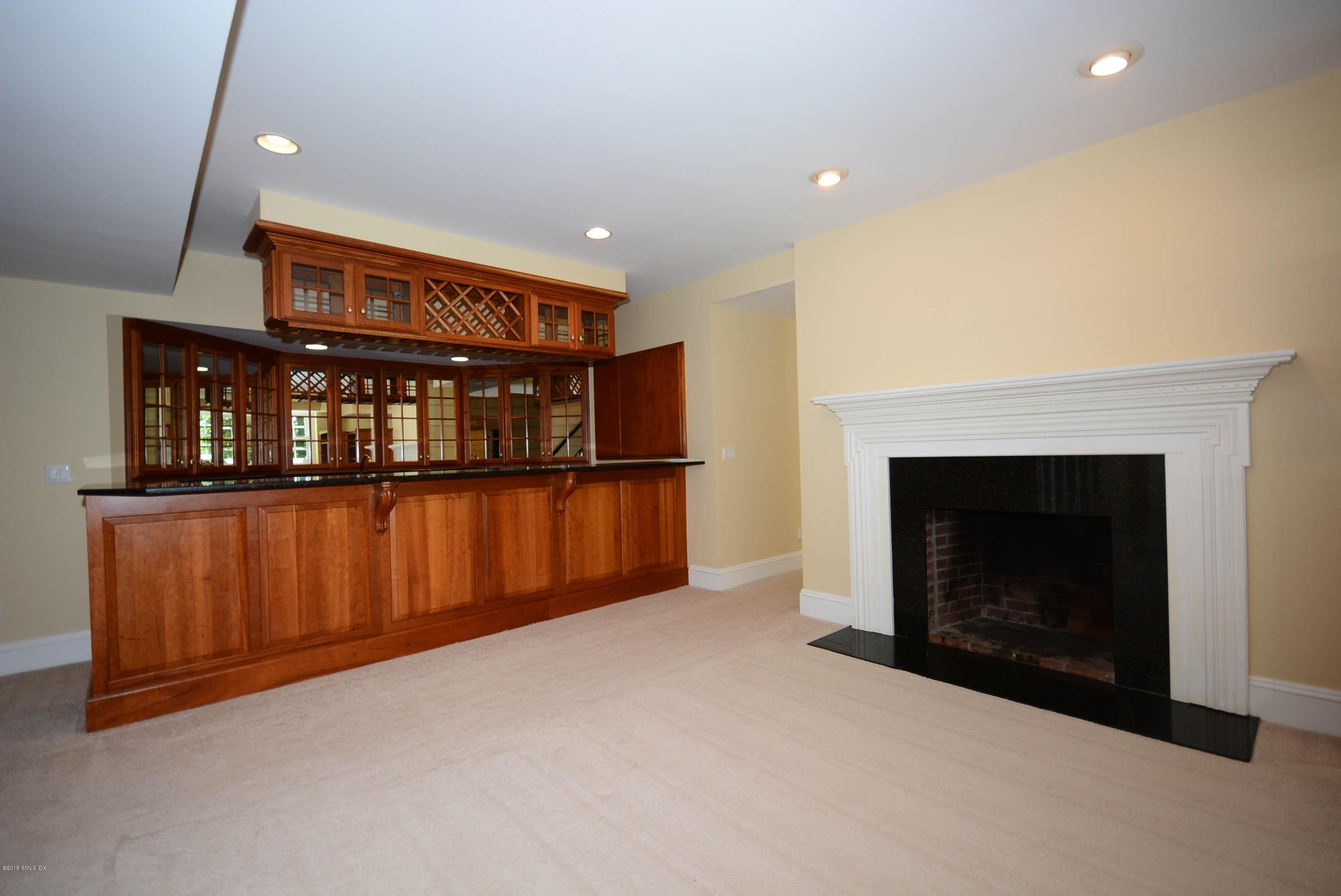 184 Lukes Wood Road New Canaan, CT 06840 - Photo 19 of 23 99073673-19 F