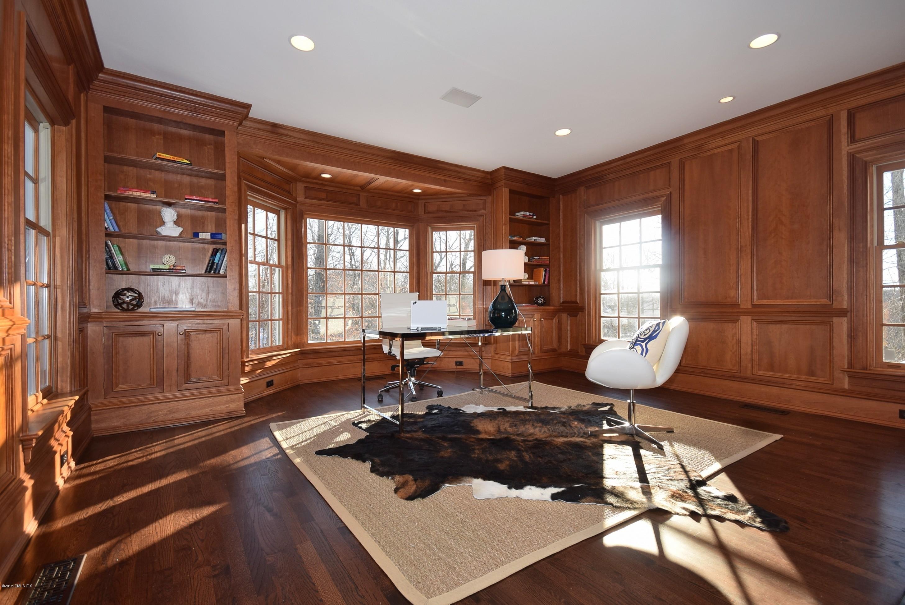 184 Lukes Wood Road New Canaan, CT 06840 - Photo 6 of 23 99073673-6