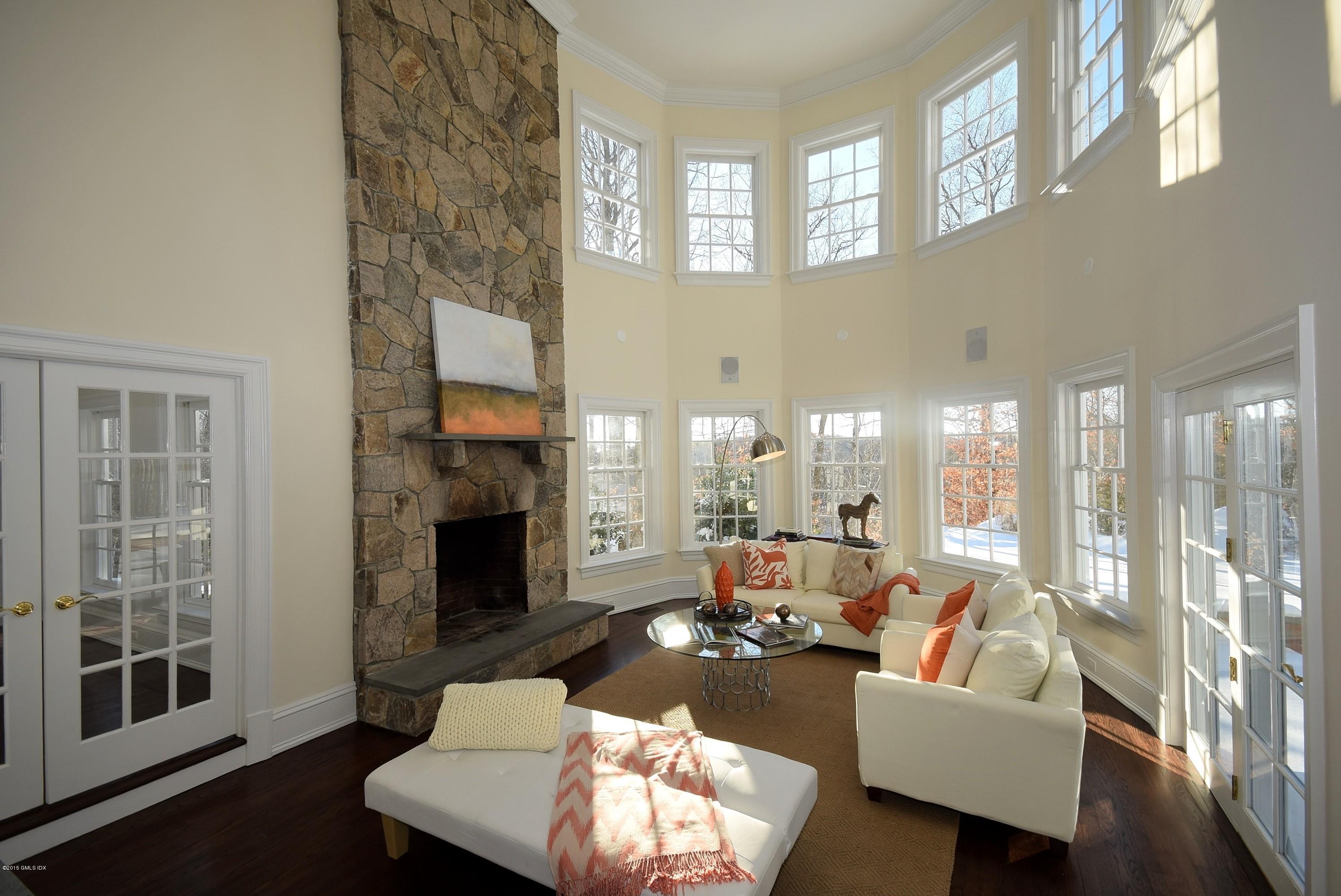 184 Lukes Wood Road New Canaan, CT 06840 - Photo 7 of 23 99073673-7