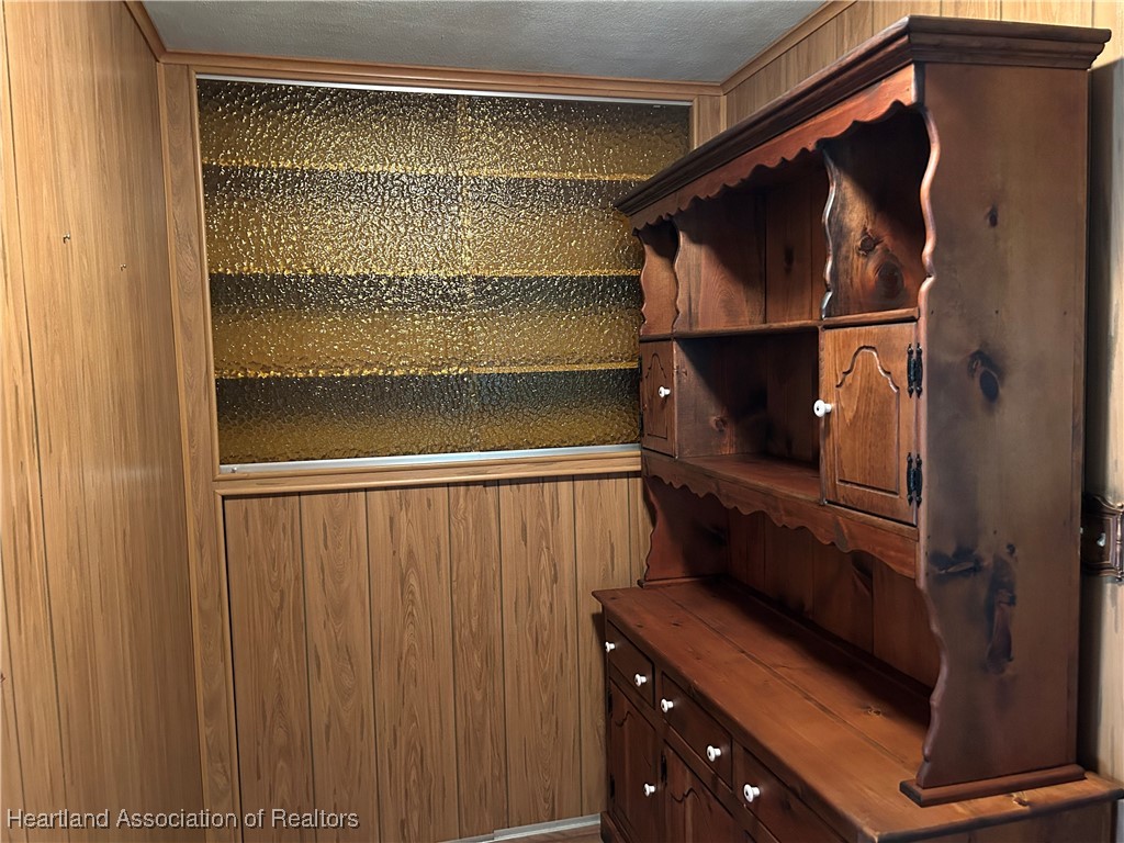 3505 Golfview Road Sebring, FL 33875 - Photo 9 of 50 a view of walk in closet