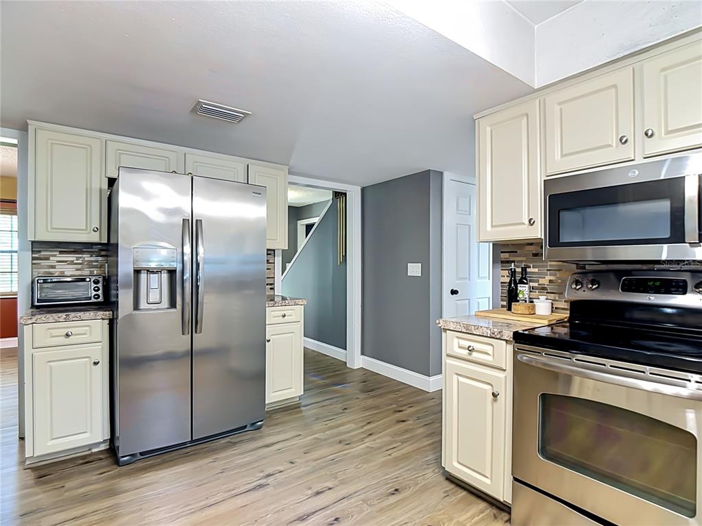 3465 Jamie Street Mulberry, FL 33860 - Photo 11 of 69