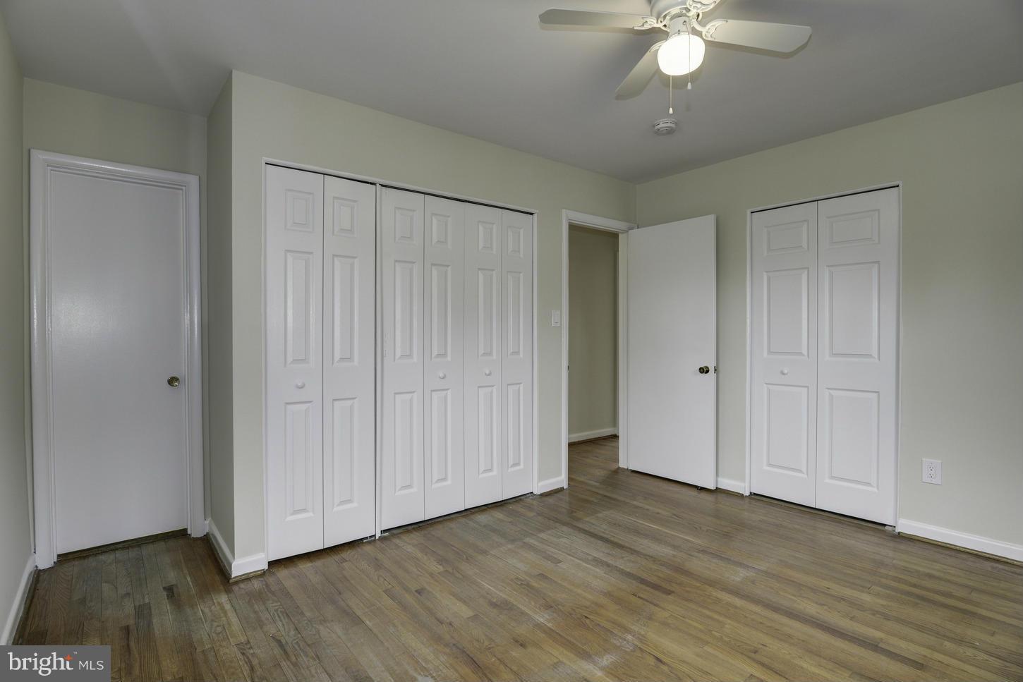 9815 Cherry Tree Lane Silver Spring, MD 20901 - Photo 10 of 21 Bath (Master)