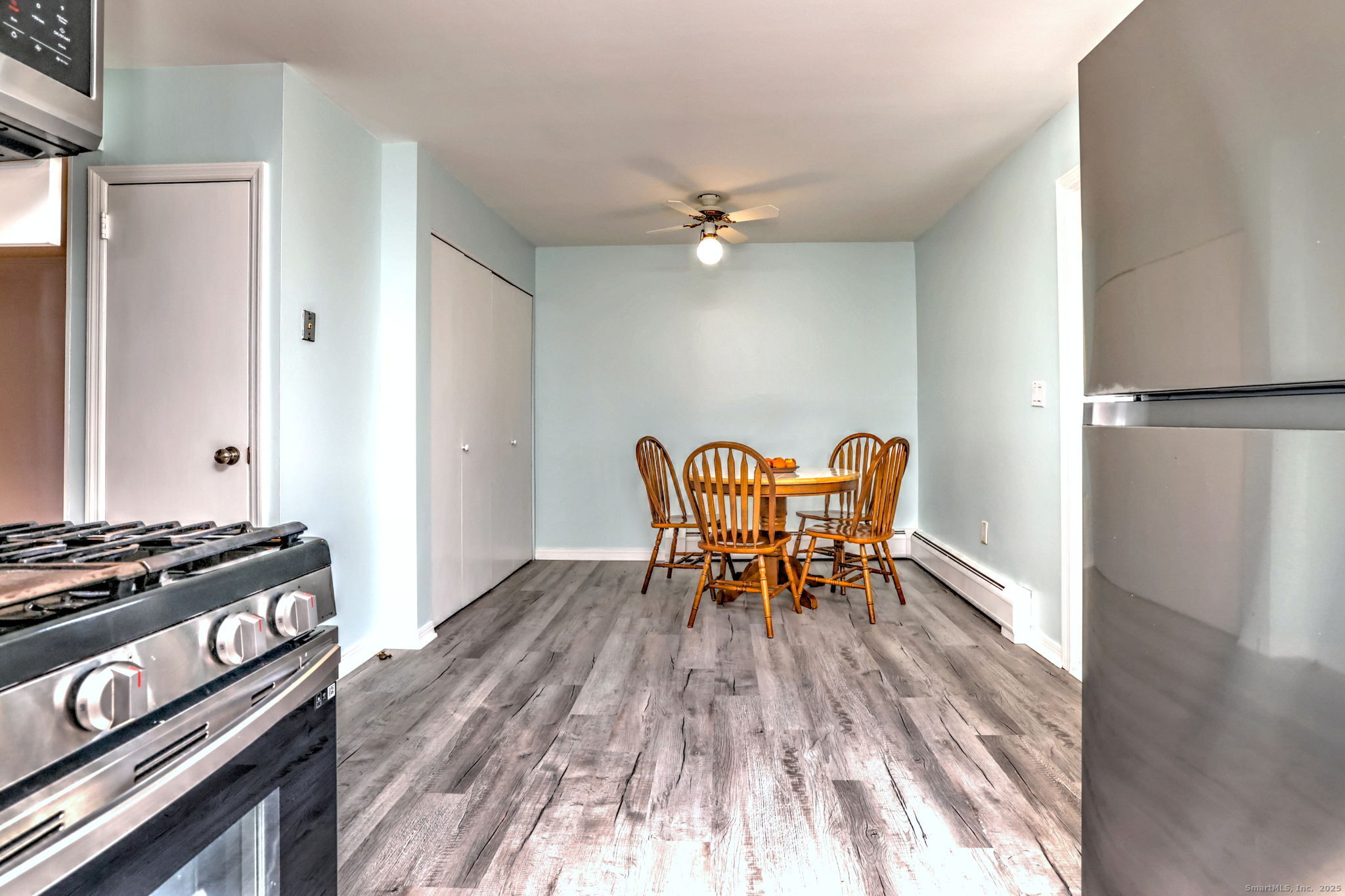 245 Sunnyridge Avenue, Unit 2 Fairfield, CT 06824 - Photo 14 of 35