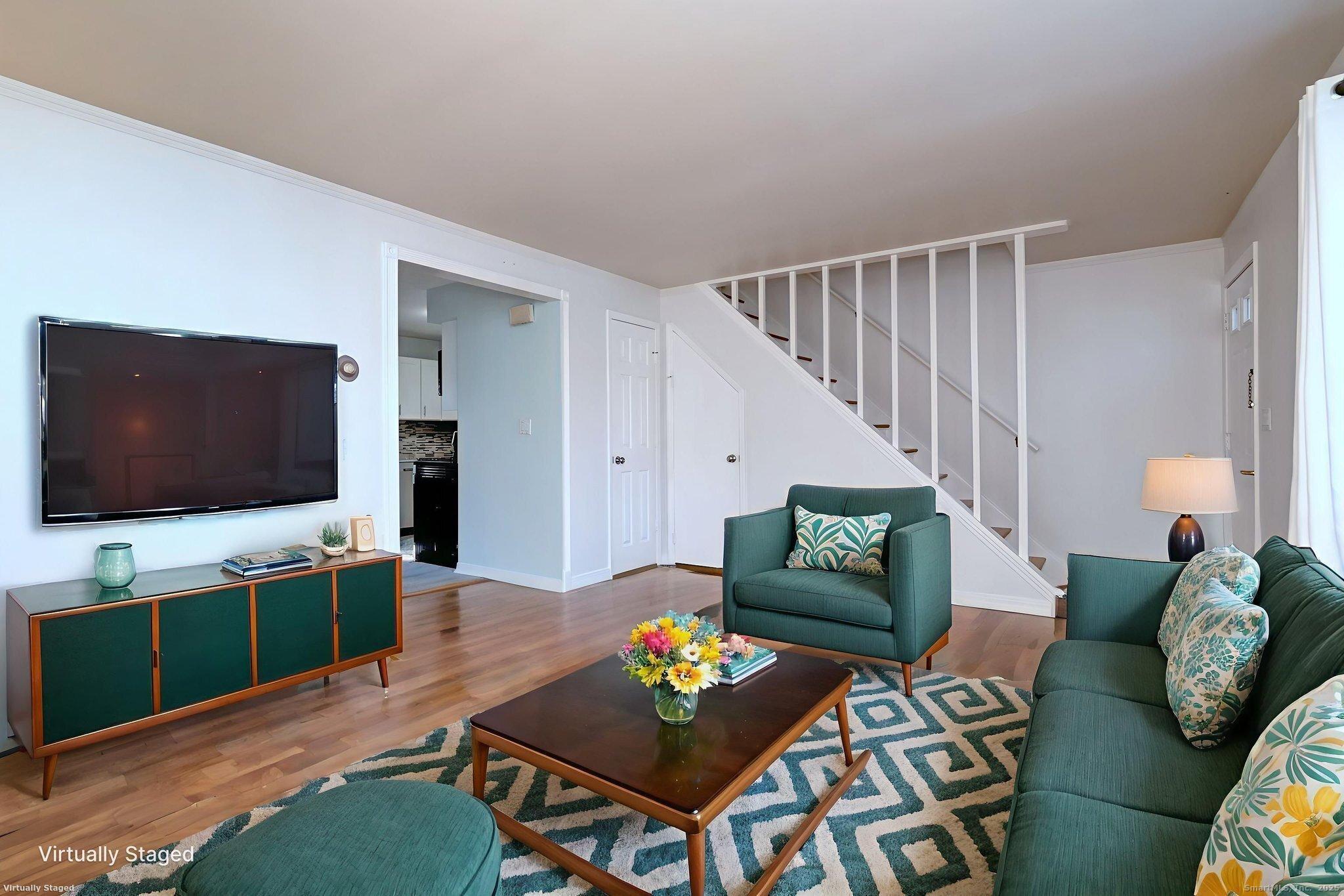 245 Sunnyridge Avenue, Unit 2 Fairfield, CT 06824 - Photo 21 of 35