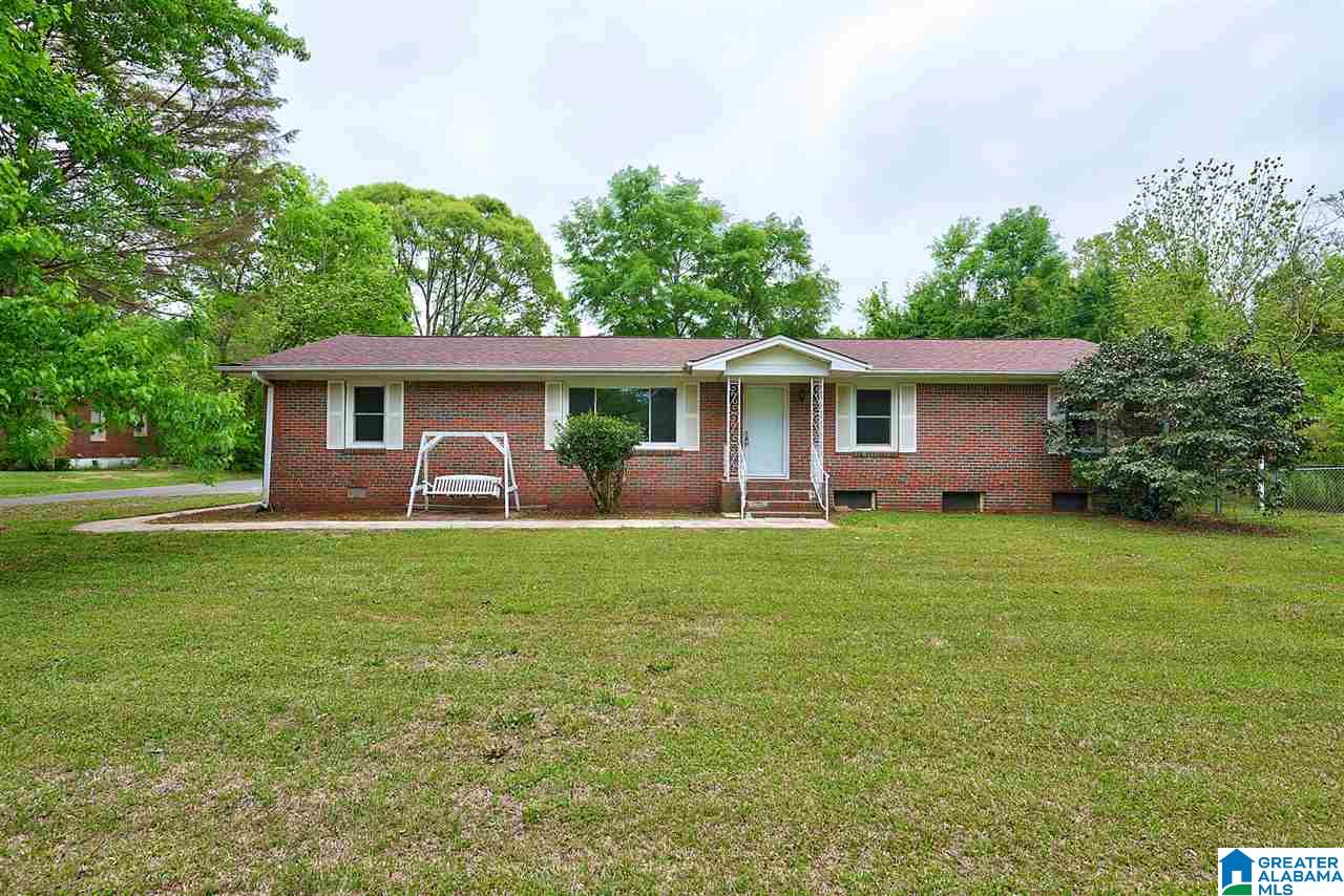 420 Avon Circle Mount Olive, AL 35117 - Photo 2 of 25