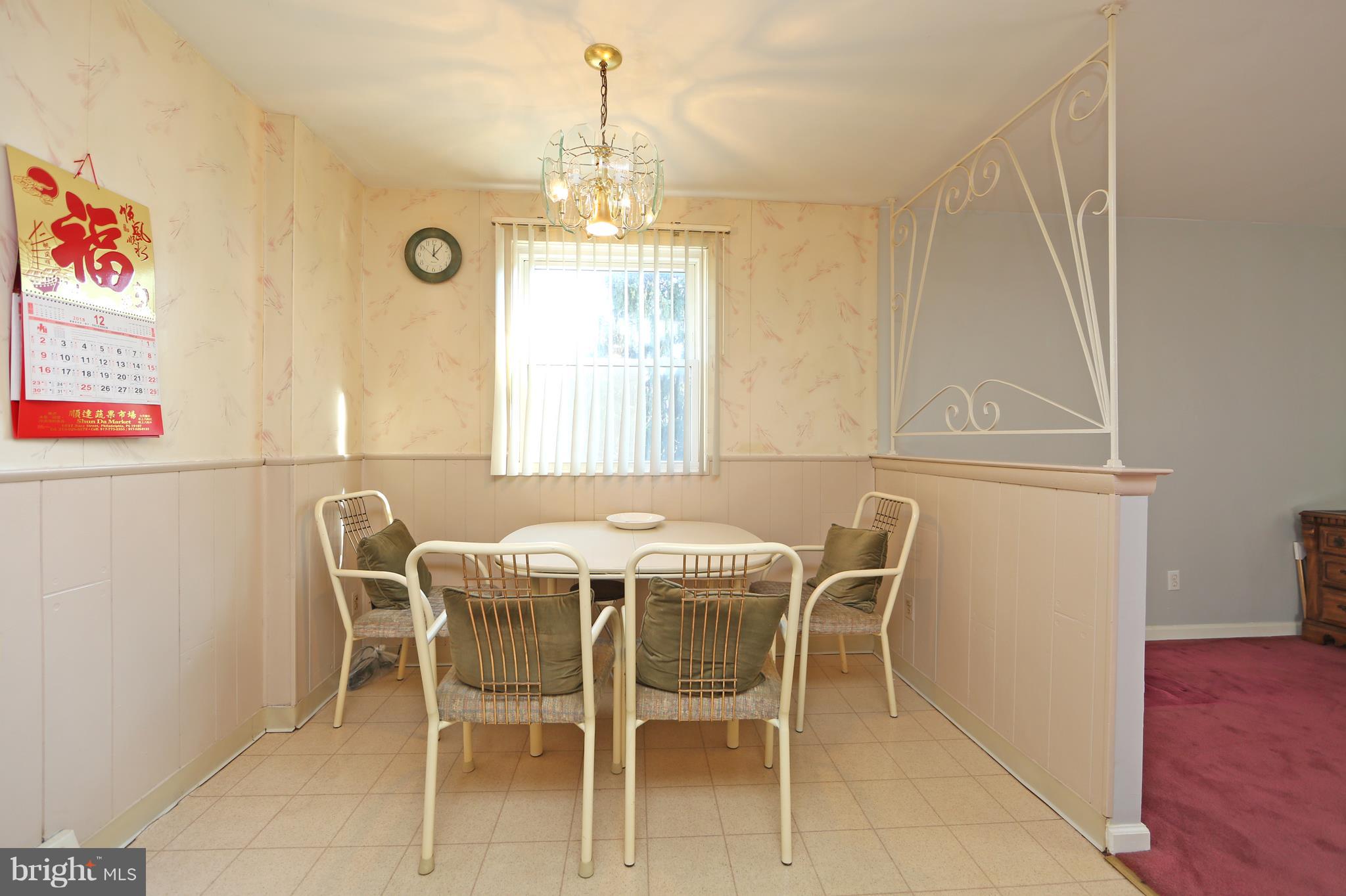 11723 Lockart Road Philadelphia, PA 19116 - Photo 13 of 31 Gallery Image 13