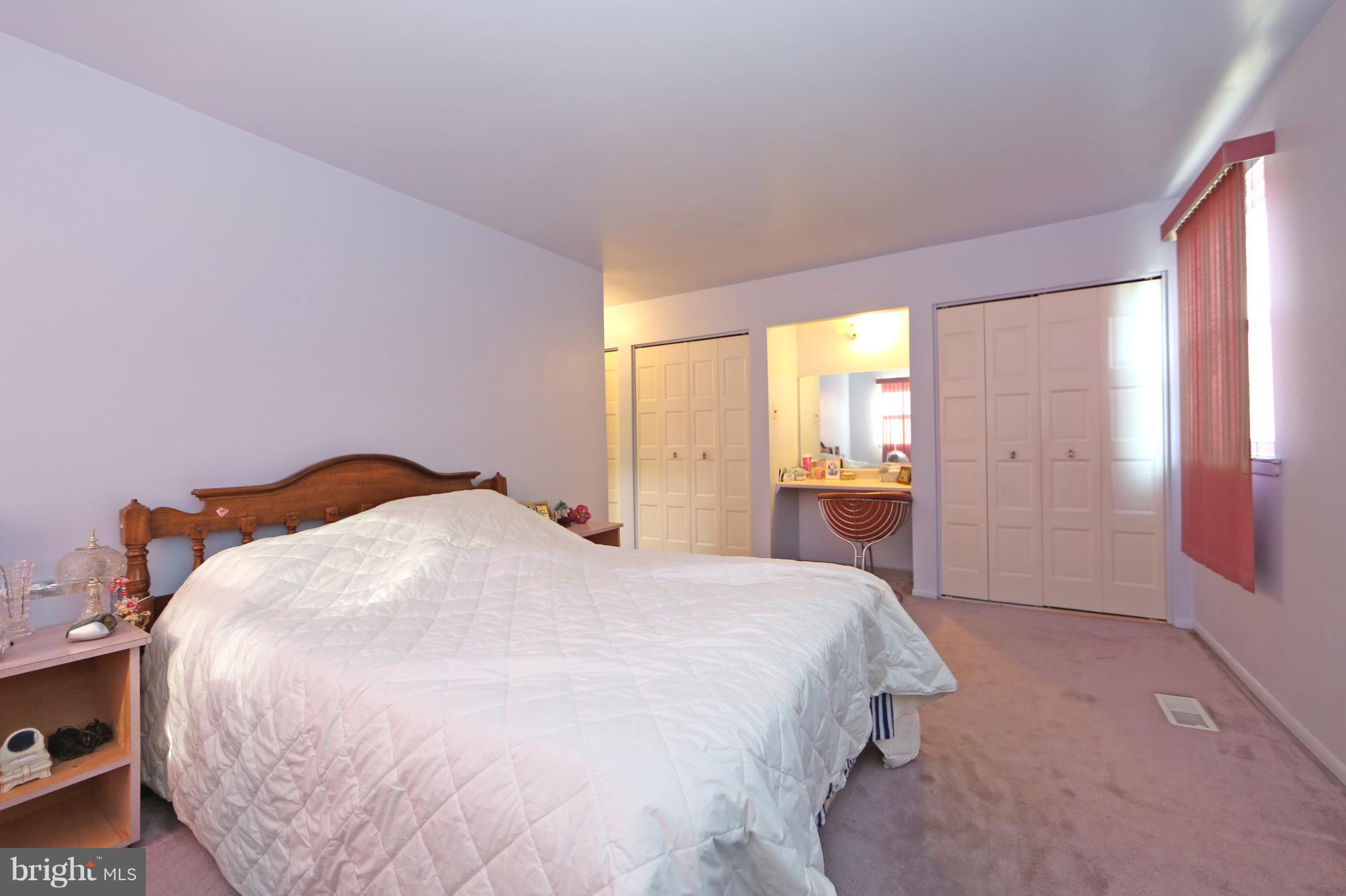 11723 Lockart Road Philadelphia, PA 19116 - Photo 23 of 31 Gallery Image 23