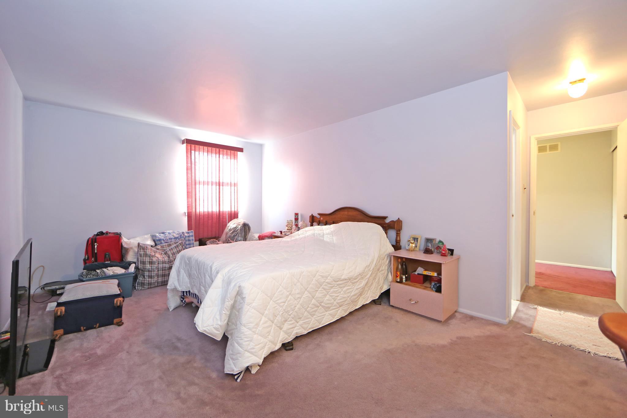 11723 Lockart Road Philadelphia, PA 19116 - Photo 24 of 31 Gallery Image 24