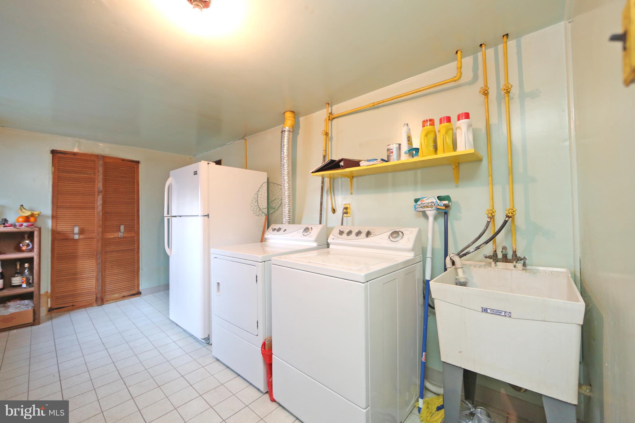 11723 Lockart Road Philadelphia, PA 19116 - Photo 27 of 31 Gallery Image 27