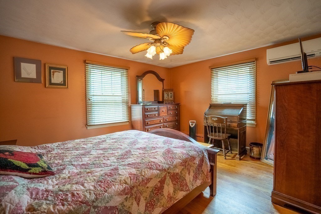 62 Cooper Street West Springfield, MA 01089 - Photo 20 of 40 Gallery Image 20
