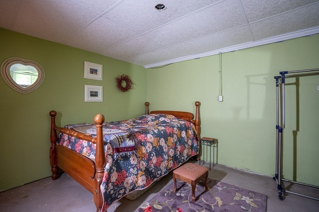 62 Cooper Street West Springfield, MA 01089 - Photo 24 of 40 Gallery Image 24