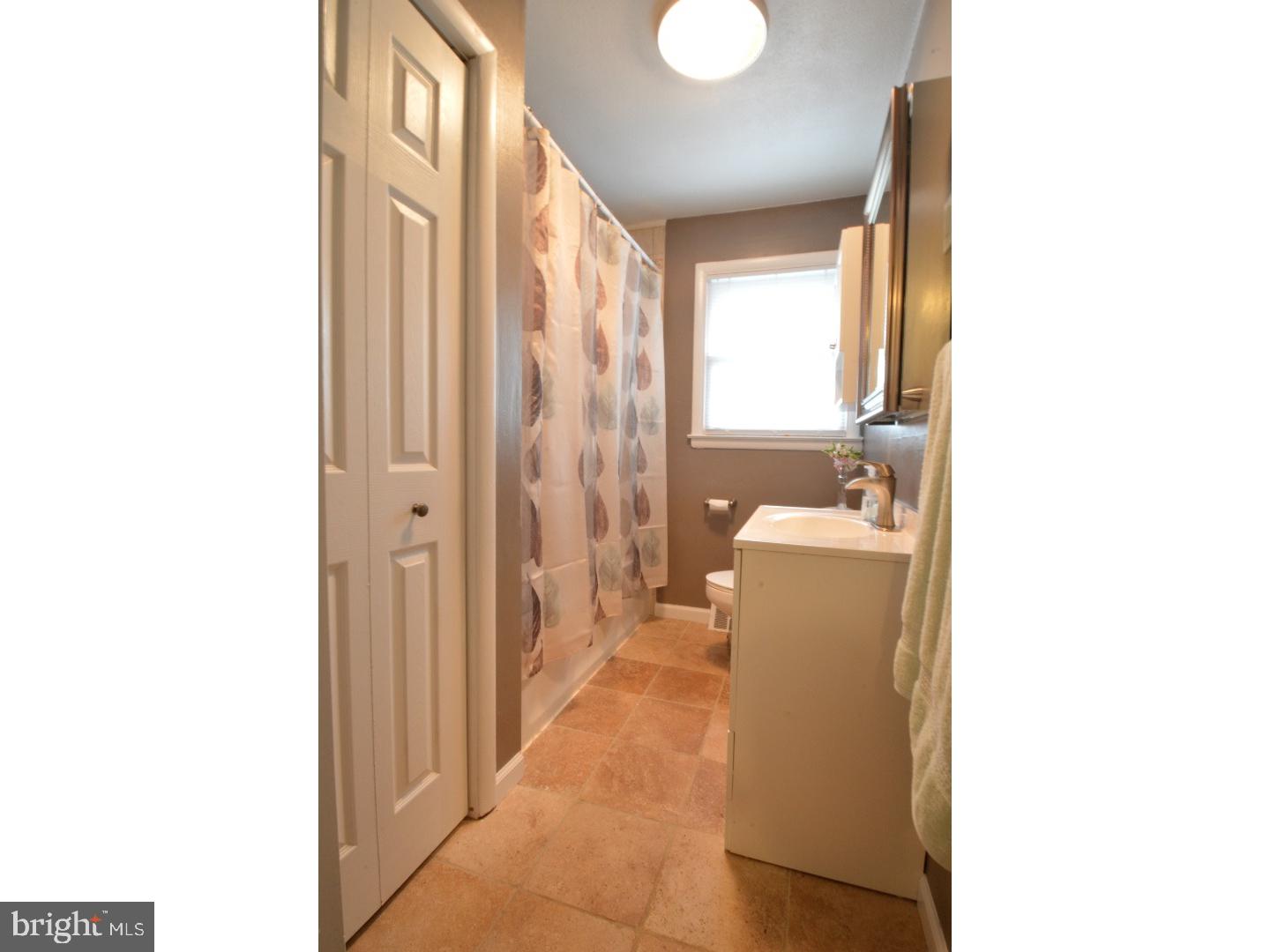 411 King George Road Cherry Hill, NJ 08034 - Photo 14 of 21 Gallery Image 14