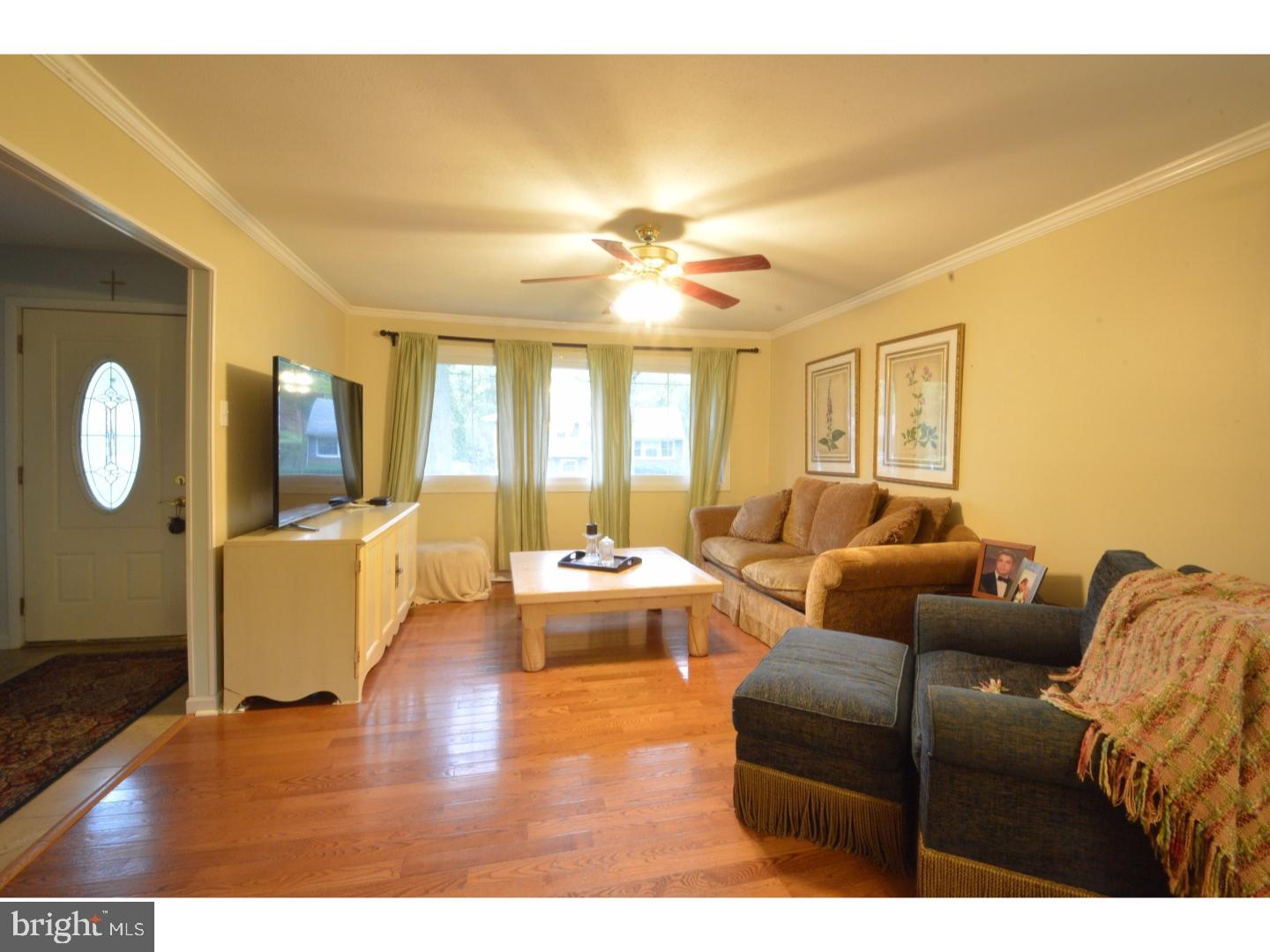 411 King George Road Cherry Hill, NJ 08034 - Photo 8 of 21 Gallery Image 8