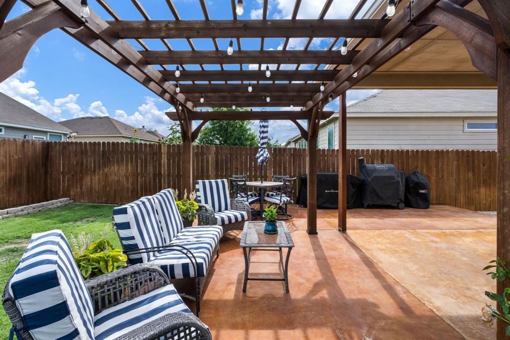 817 Rio Bravo Drive Fort Worth, TX 76052 - Photo 22 of 27