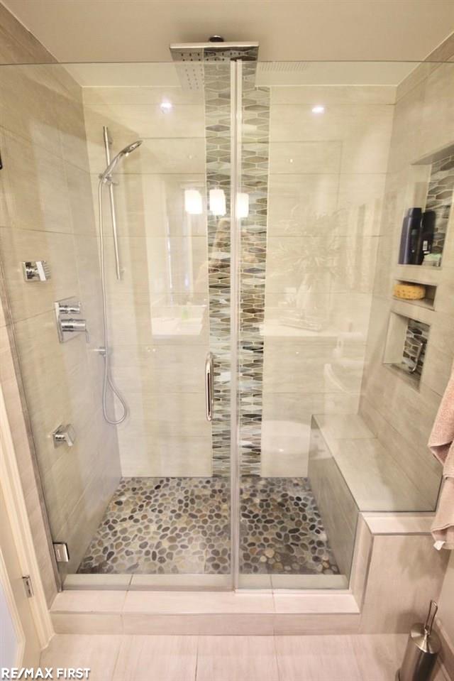 807 Lake Forest Road Rochester, MI 48309 - Photo 37 of 63 50045265-36.JPG