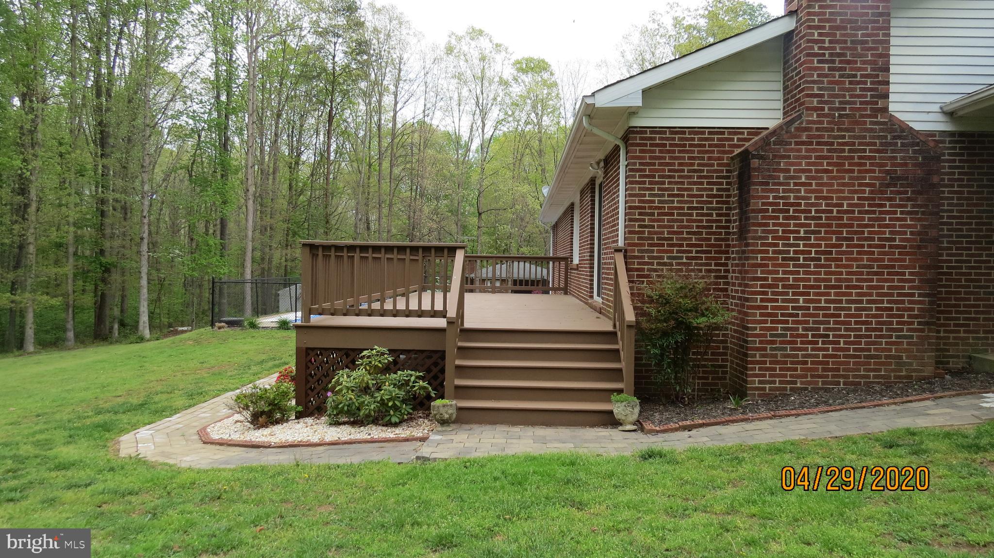 22191 Berry Run Road Orange, VA 22960 - Photo 5 of 42 Side view to the large beautiful deck.