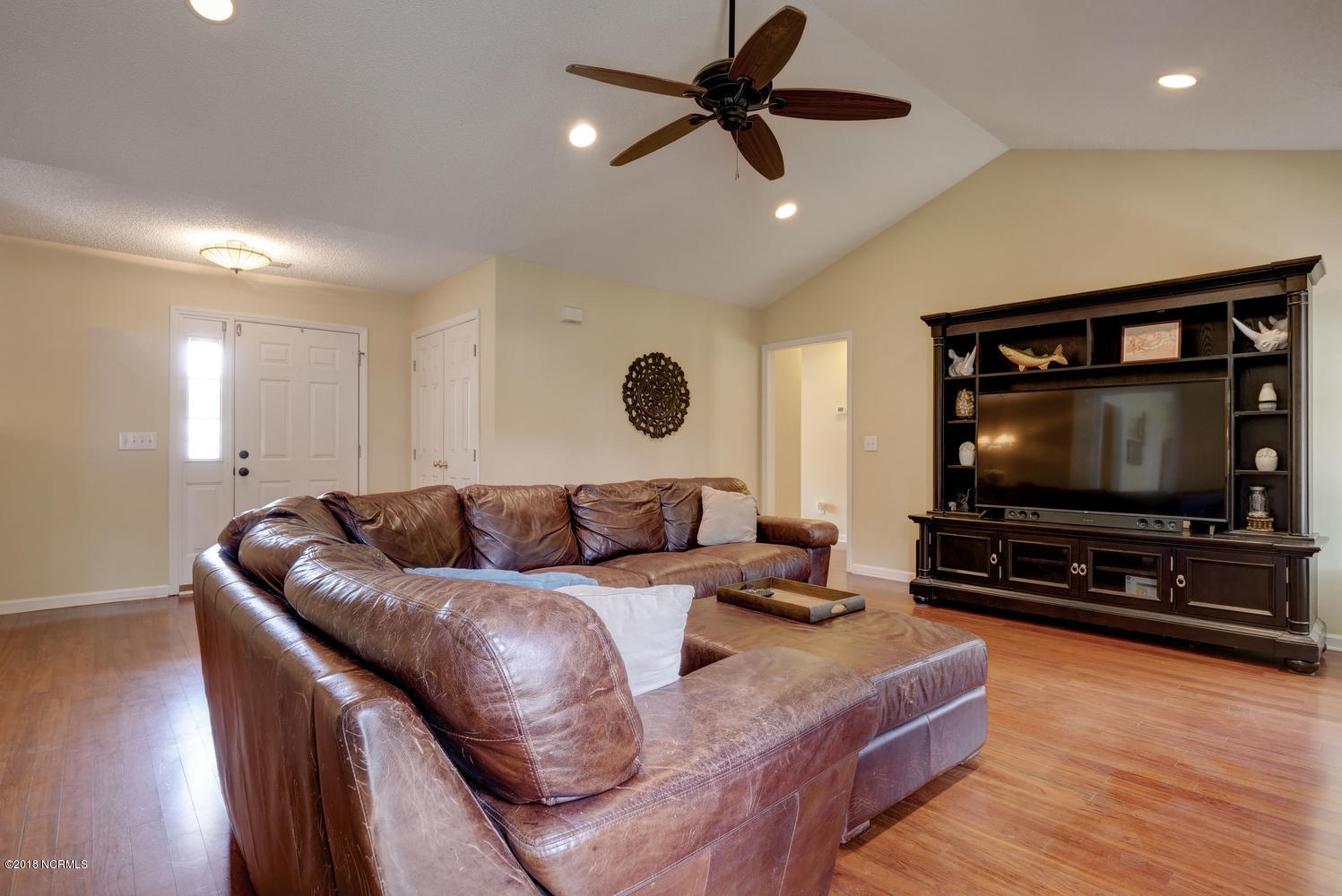 1203 Maple Ridge Road Wilmington, NC 28411 - Photo 5 of 29 1203 Maple Ridge Rd Wilmington-large-005