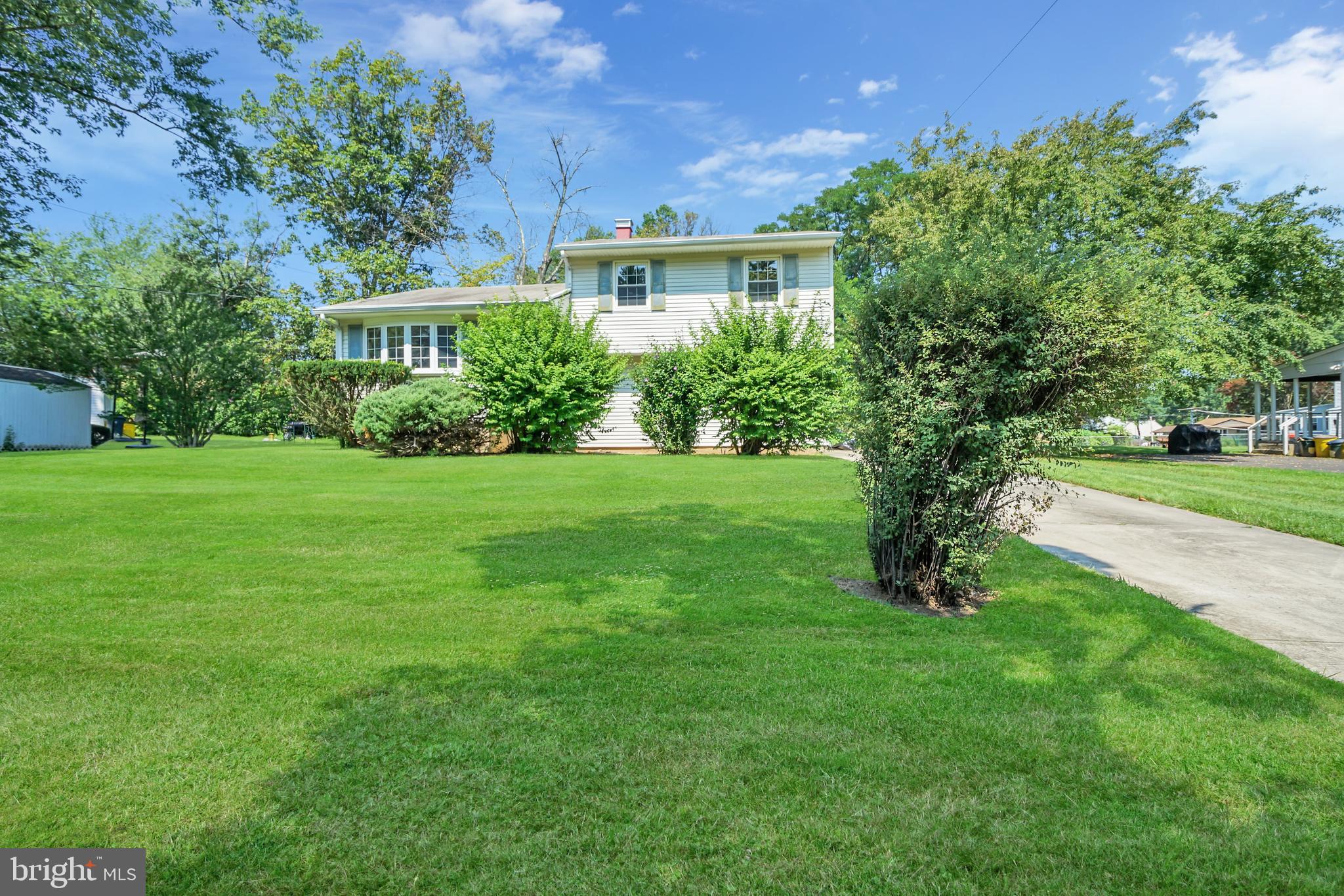 15 Bittersweet Road Trenton, NJ 08638 - Photo 2 of 36 Gallery Image 2
