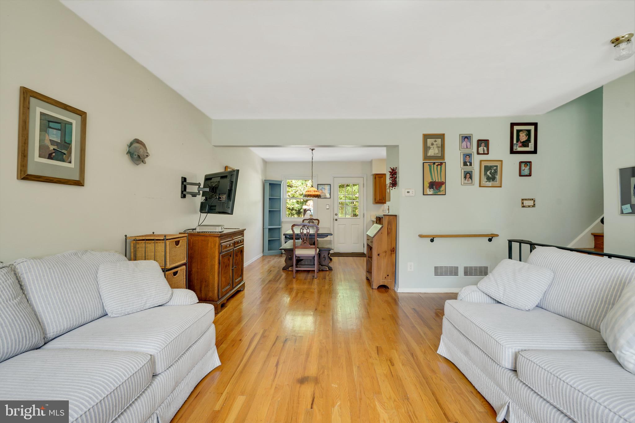 15 Bittersweet Road Trenton, NJ 08638 - Photo 8 of 36 Gallery Image 8