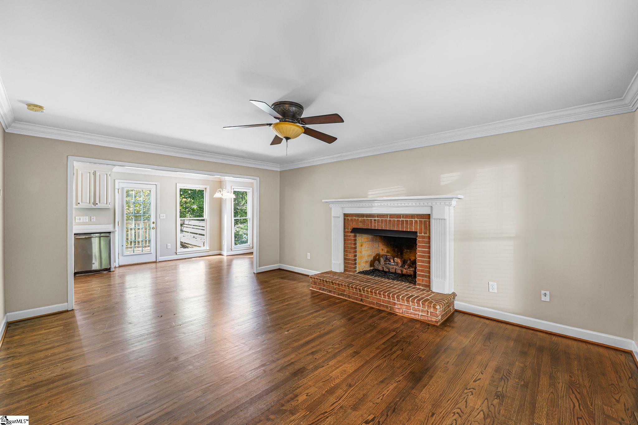 109 Deer Spring Lane Simpsonville, SC 29680 - Photo 3 of 43