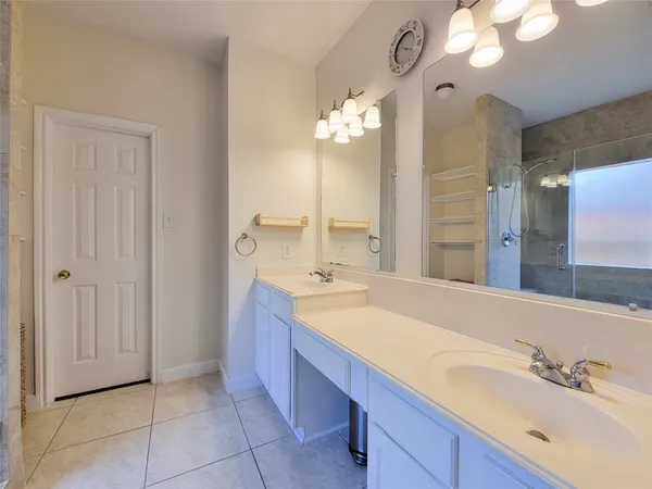 $2,200 | 15607 Tarpon Springs Court, Houston, TX 77095