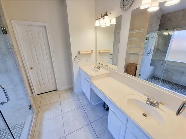 $2,200 | 15607 Tarpon Springs Court, Houston, TX 77095