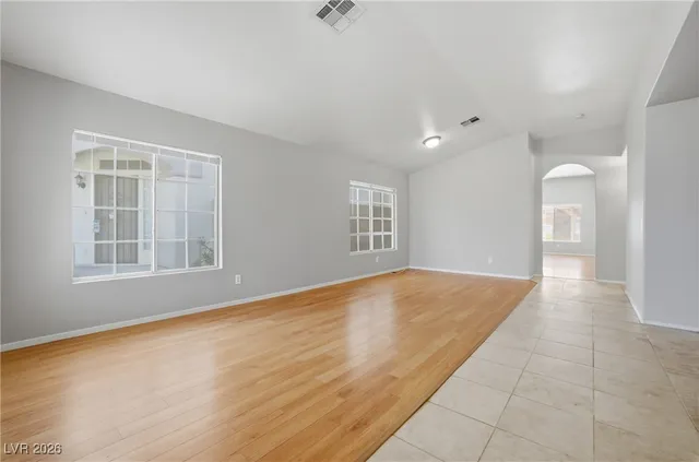 $1,950 | 5555 Airview Court, Las Vegas, NV 89113