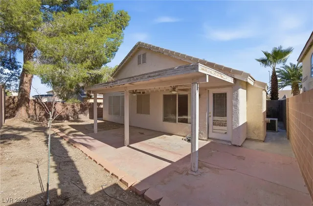 $1,950 | 5555 Airview Court, Las Vegas, NV 89113