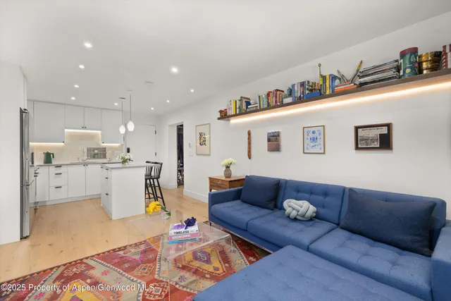 $2,200,000 | 416 Vine Street, Unit 416, Aspen, CO 81611