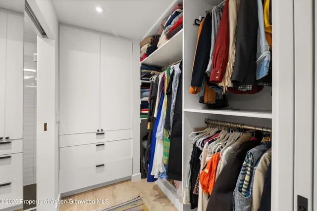 $2,200,000 | 416 Vine Street, Unit 416, Aspen, CO 81611