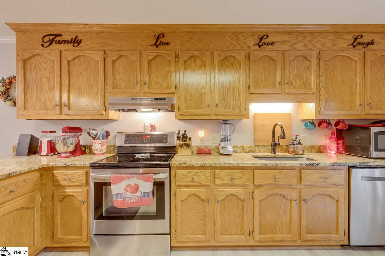 159 Mossie Smith Road Easley, SC 29642 - Photo 17 of 36 Gallery Image 17