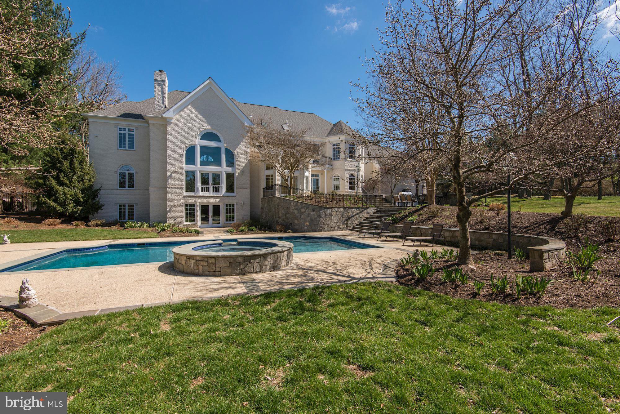 11112 Potomac View Drive Potomac, MD 20854 - Photo 29 of 30 a front view of a house with a yard