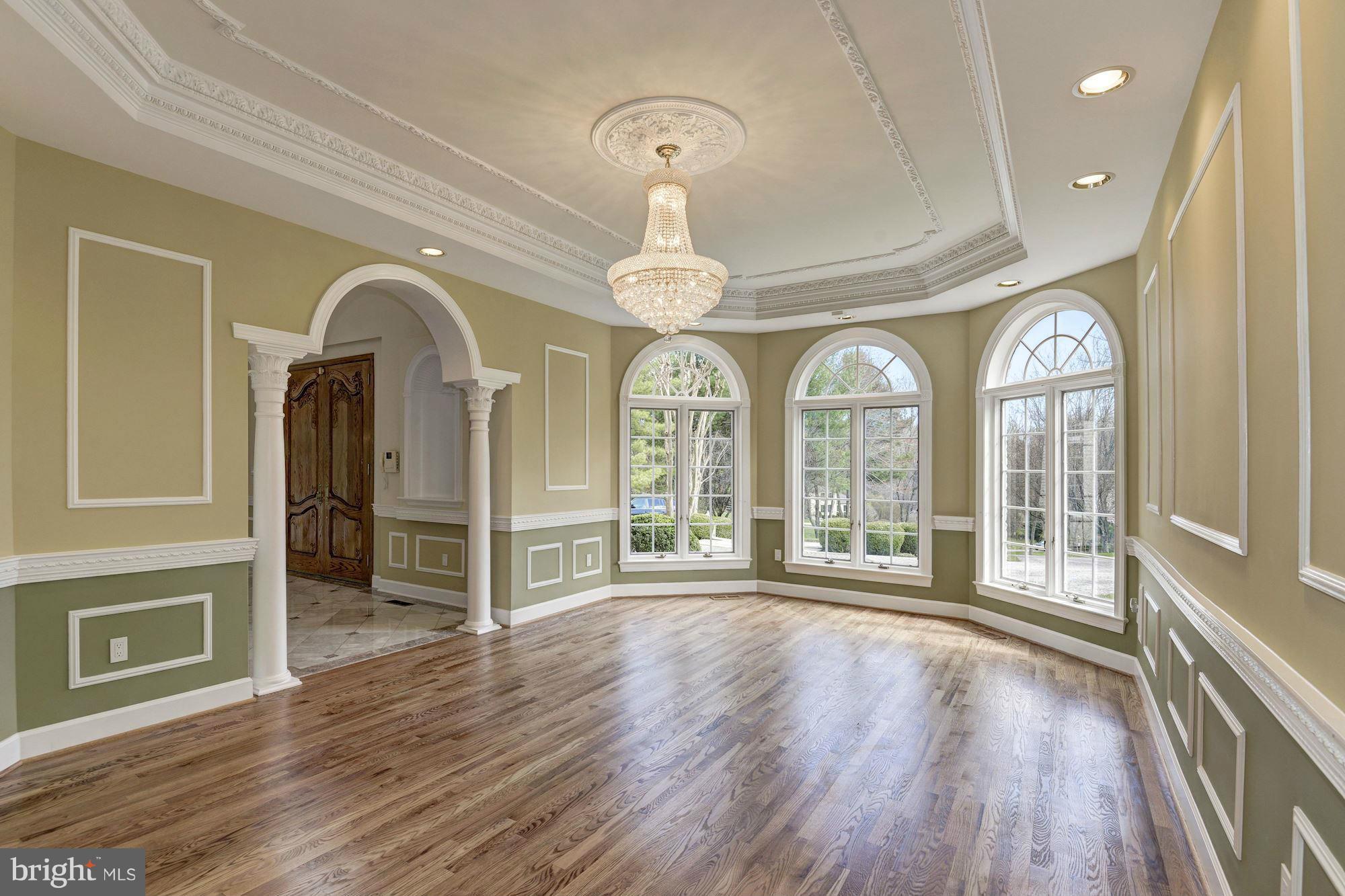 11112 Potomac View Drive Potomac, MD 20854 - Photo 4 of 30 a view of a room with wooden floor and window