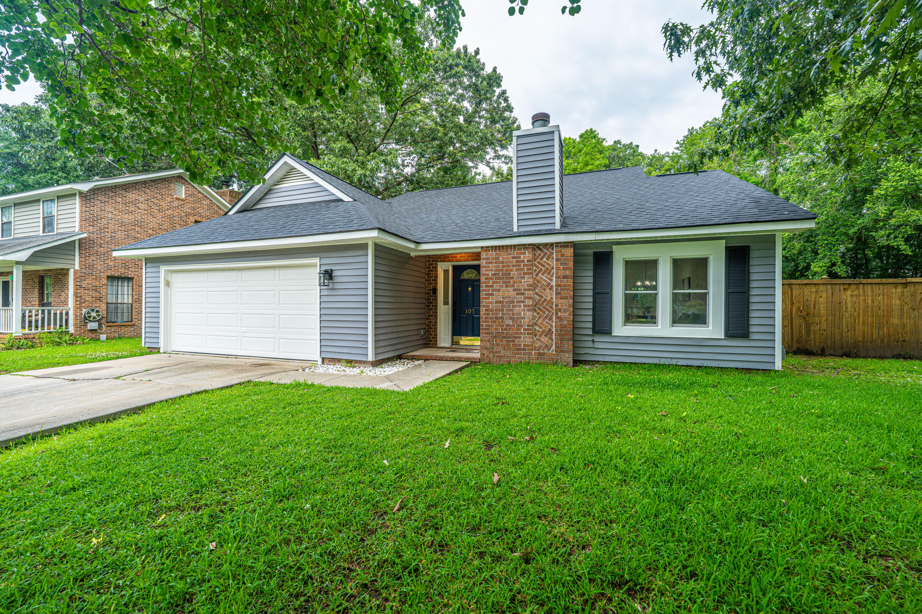 105 Glebe Road Summerville, SC 29485 - Photo 1 of 37 105GlebeRd001