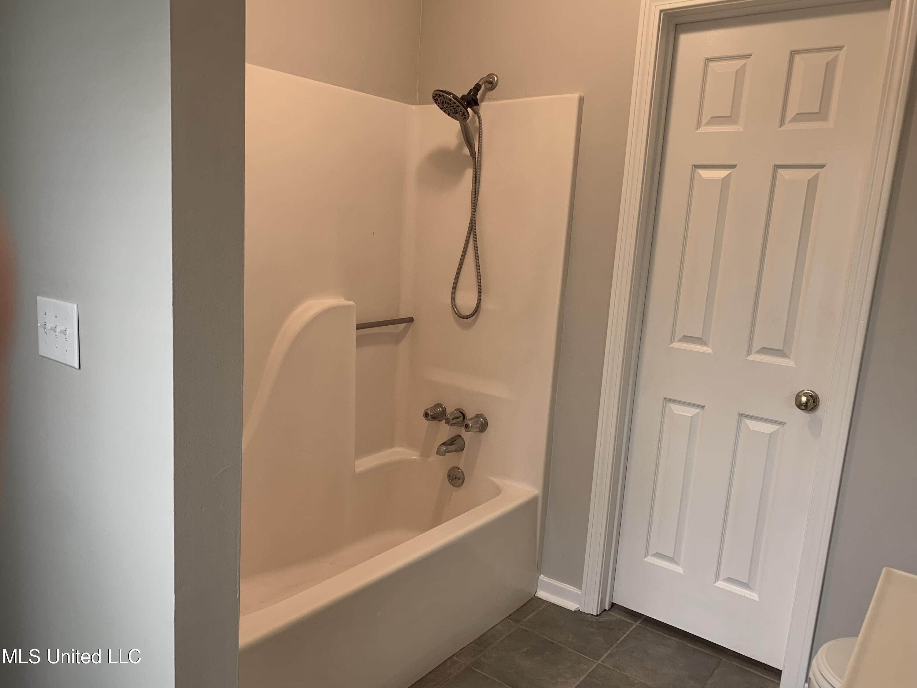 709 Baytree Drive Flowood, MS 39232 - Photo 17 of 23 IMG_9361