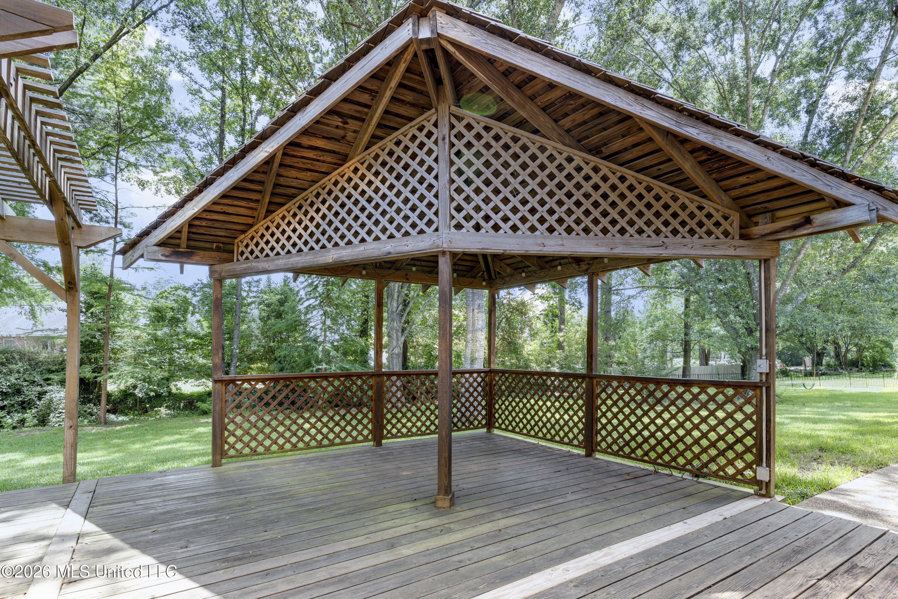 109 Willow Brook Road Brandon, MS 39047 - Photo 30 of 32 Gazebo
