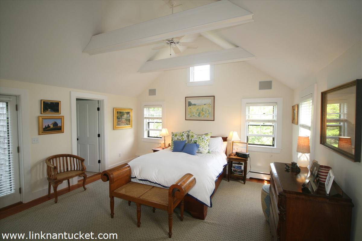 4 Wannacomet Road Nantucket, MA 02554 - Photo 10 of 15 Gallery Image 10