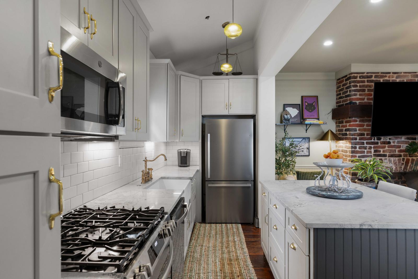 59 Ashe Street Charleston, SC 29403 - Photo 9 of 30 9