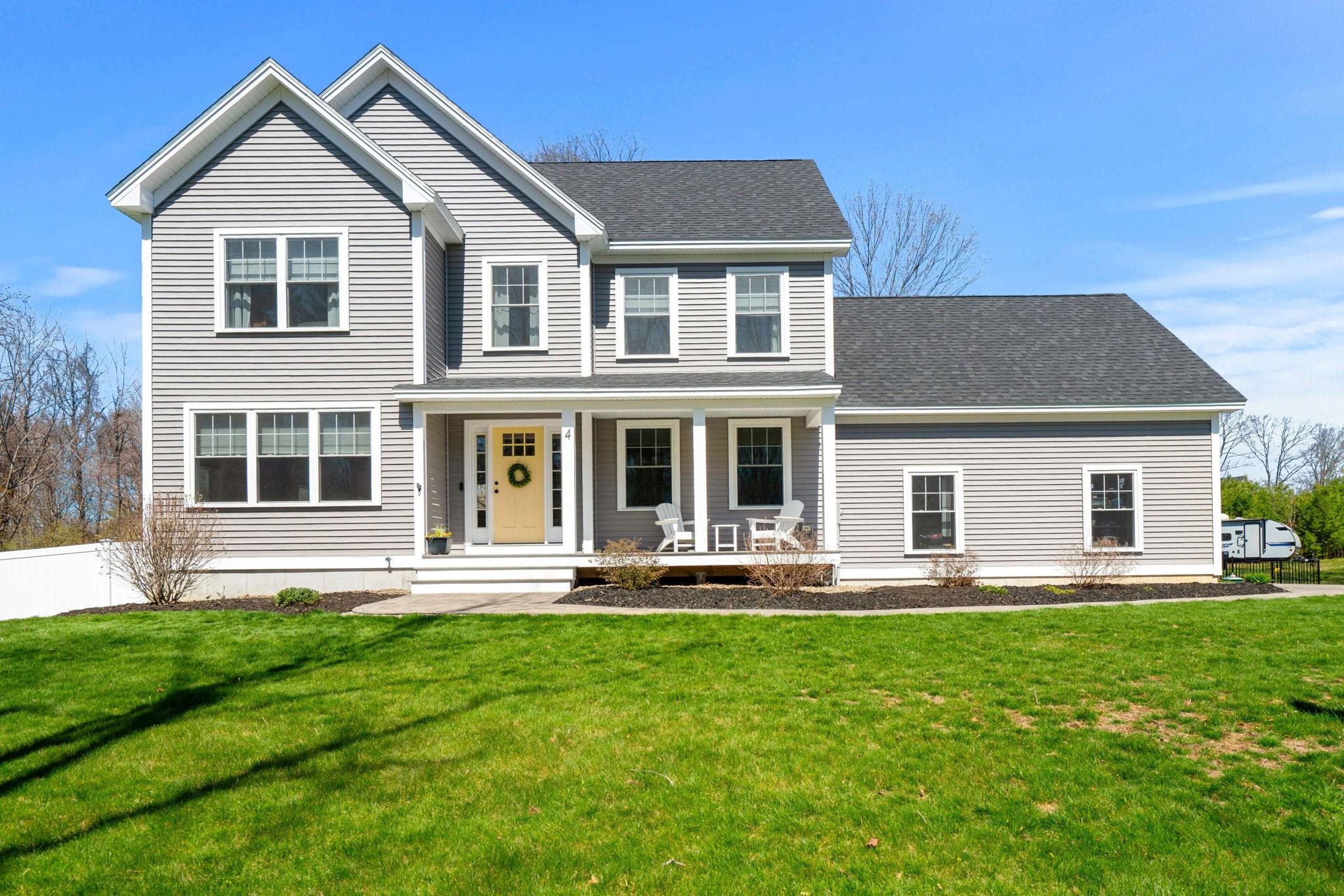 4 Overlook Drive Epping, NH 03042 - Photo 1 of 51