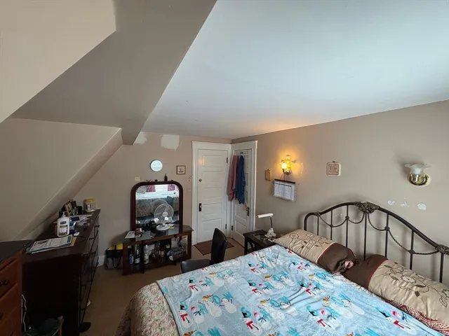 $295,000 | 213 Woodland Avenue, Gardner, MA 01440