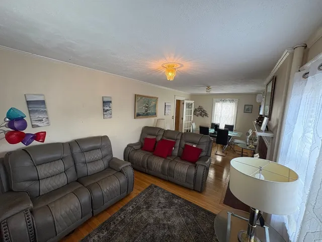 $295,000 | 213 Woodland Avenue, Gardner, MA 01440