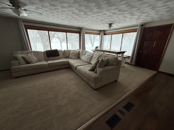 $364,900 | 5825 State Highway 30, Blooming Prairie, MN 55917