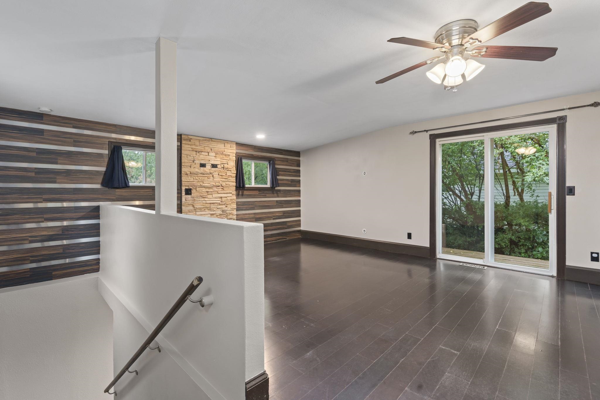 126 Beach Edgerton, WI 53534 - Photo 3 of 32