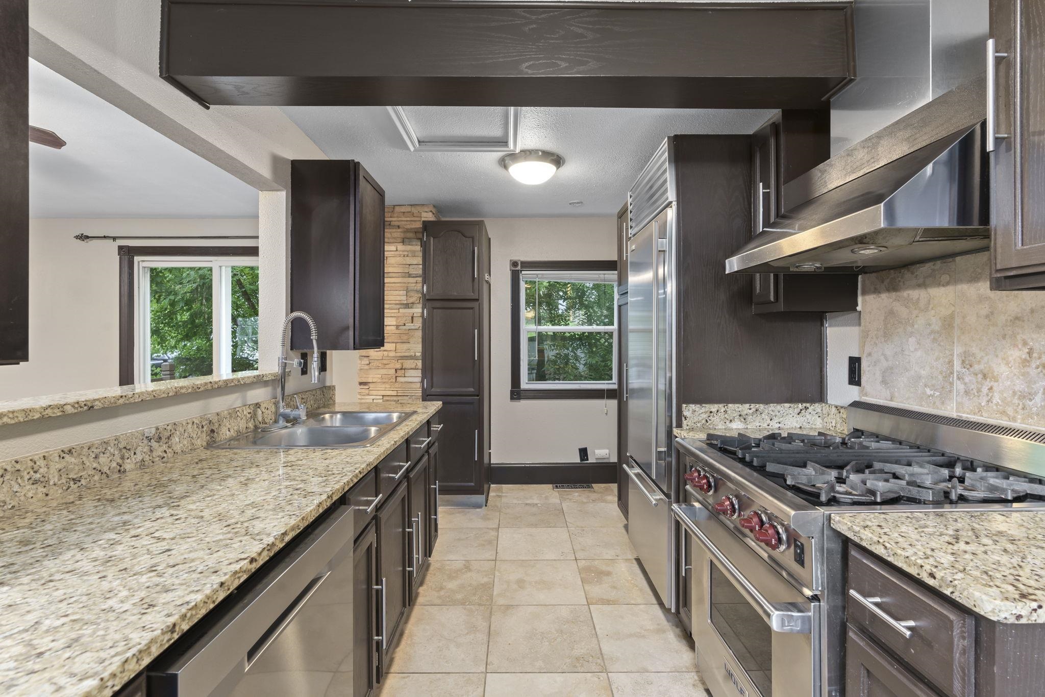 126 Beach Edgerton, WI 53534 - Photo 8 of 32